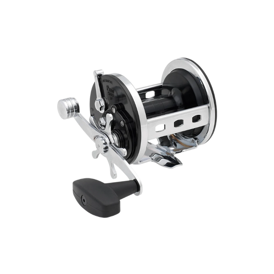 PENN JIGMASTER STAR DRAG CONVENTIONAL REEL