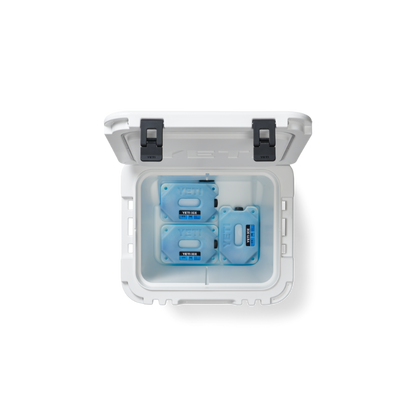 YETI ROADIE WHEELED COOLER